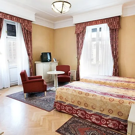 Szálloda Danubius Astoria Center