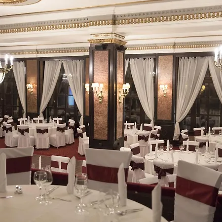 Danubius Astoria Center Szálloda