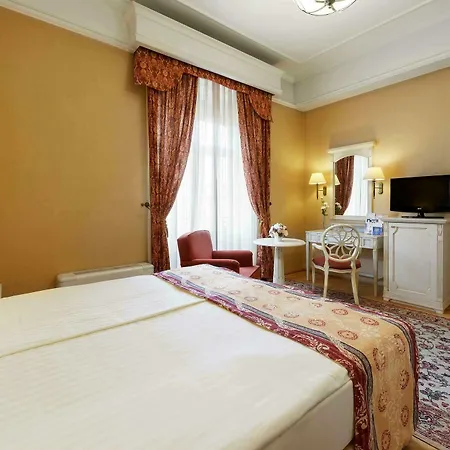 Szálloda Danubius Astoria Center