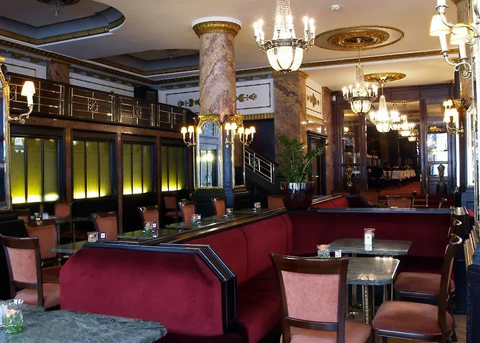 Danubius Astoria Center