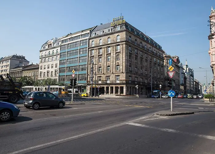 Danubius Astoria Center