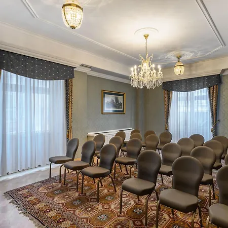 Hotel Danubius Astoria Center