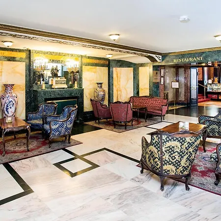 Danubius Astoria Center Hotell