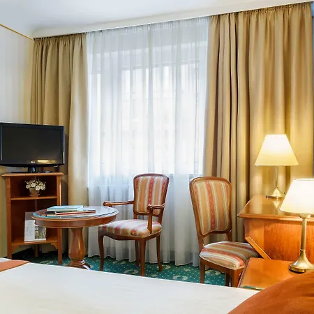 Danubius Astoria Center בודפשט