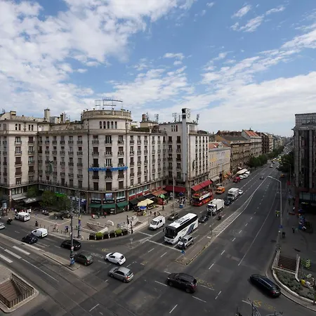 Hotell Danubius Astoria Center 4*
