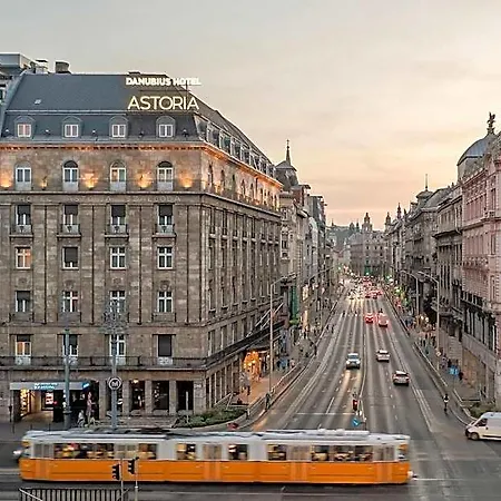 Szálloda Danubius Astoria Center