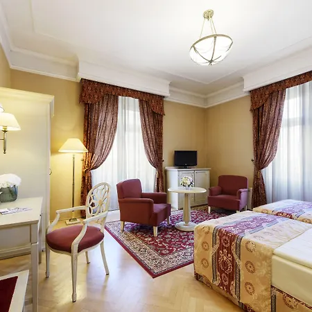 Danubius Astoria Center Hotel