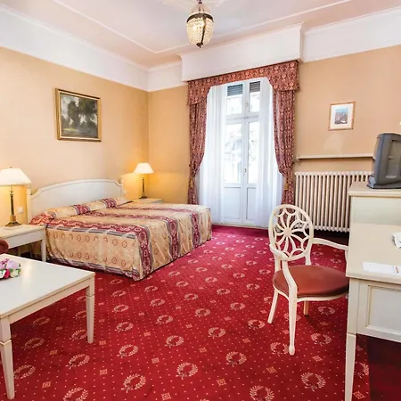 Otel Danubius Astoria Center