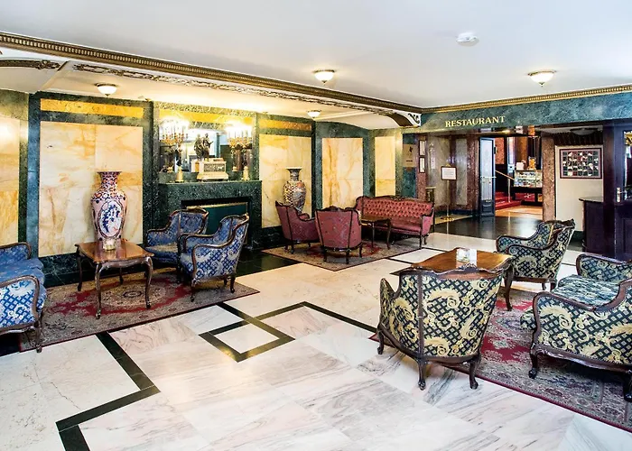 Danubius Astoria Center Hotel