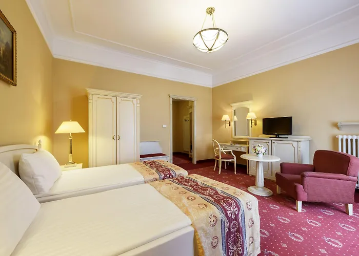 Danubius Astoria Center Hotel 4*