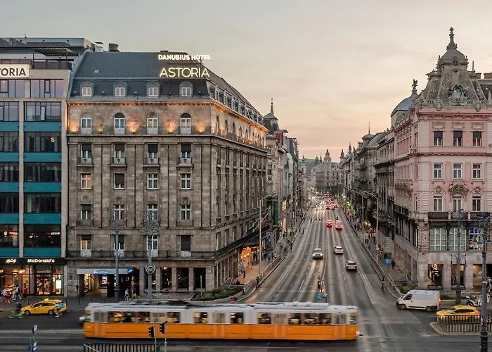 Hotel Danubius Astoria Center