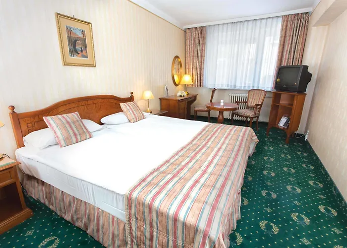 Danubius Astoria Center Otel 4*