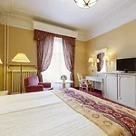 Danubius Astoria Center Отель