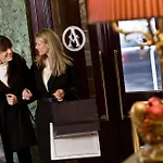 Отель Danubius Astoria Center Будапешт